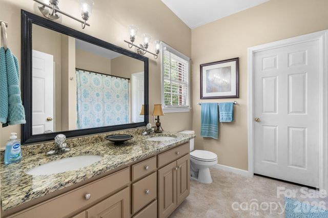 3992 Brickfield Street, Hickory, NC 28602