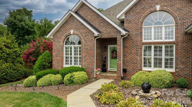 3992 Brickfield Street, Hickory, NC 28602