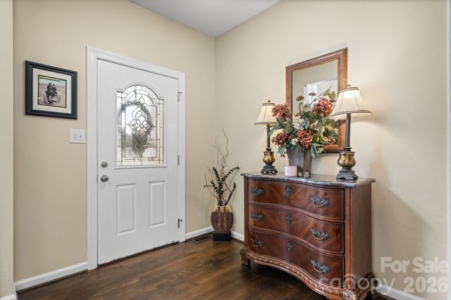 3992 Brickfield Street, Hickory, NC 28602