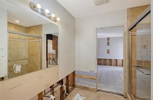 5072 HIGEL AVENUE, Sarasota, FL 34242