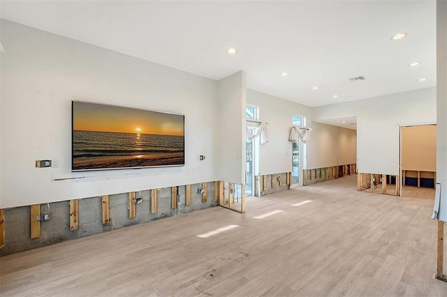 5072 HIGEL AVENUE, Sarasota, FL 34242