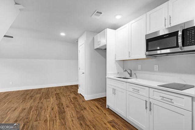 626 Clark Drive, Ellenwood, GA 30294
