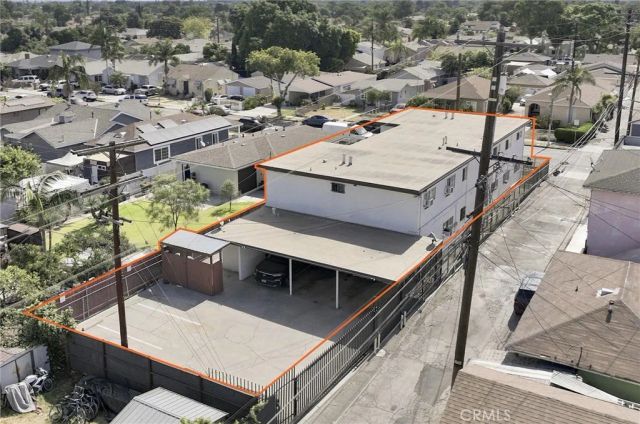 10621 San Carlos, South Gate, CA 90280