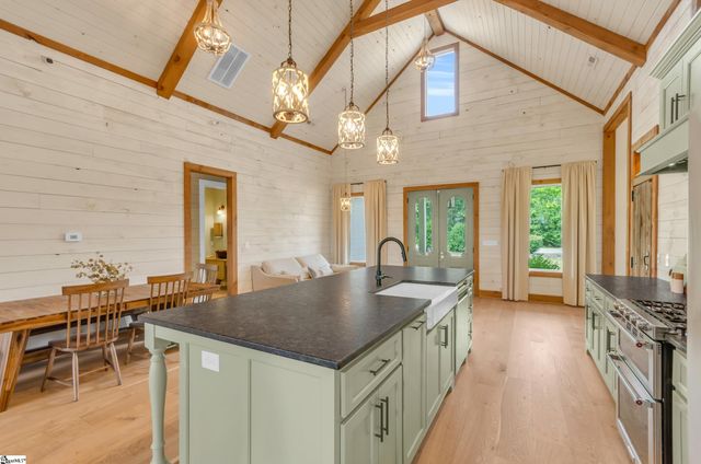 437 Dublin Road, Greenville, SC 29615