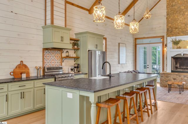 437 Dublin Road, Greenville, SC 29615