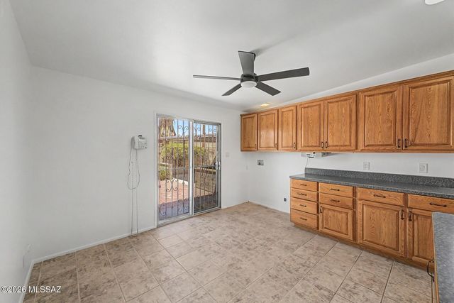 3302 W Calle Fresa, Tucson, AZ 85741