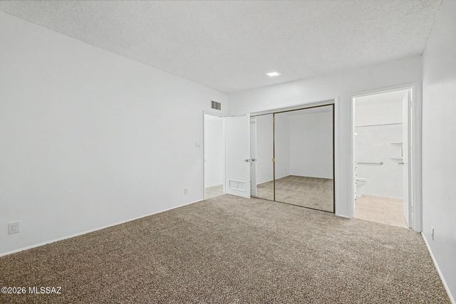 3302 W Calle Fresa, Tucson, AZ 85741