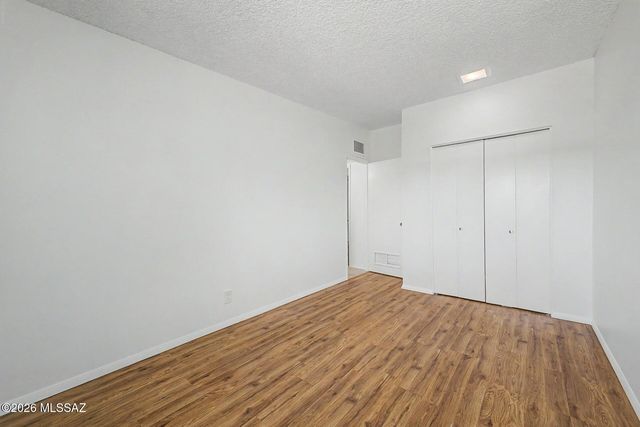 3302 W Calle Fresa, Tucson, AZ 85741