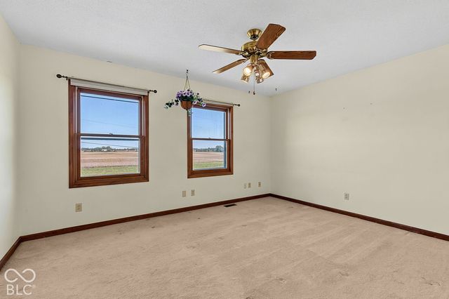 106 Plumlee Drive, Tipton, IN 46072