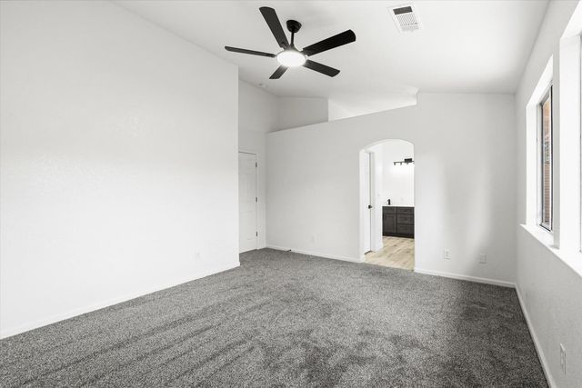 10738 Pleasant Valley Cir, Stockton, CA 95209