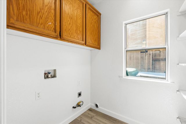 10738 Pleasant Valley Cir, Stockton, CA 95209