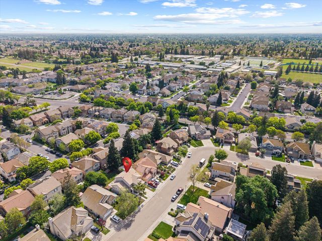 10738 Pleasant Valley Cir, Stockton, CA 95209