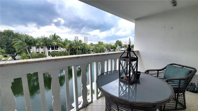 470 Paradise Isle Blvd 309, Hallandale Beach, FL 33009