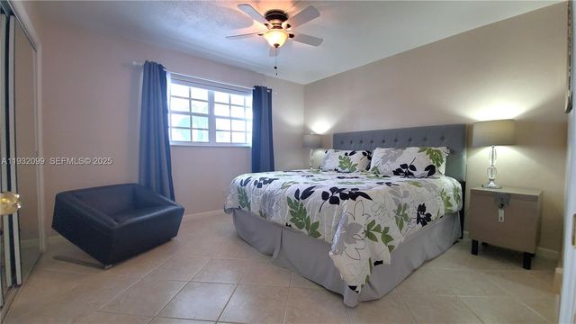 470 Paradise Isle Blvd 309, Hallandale Beach, FL 33009
