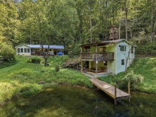 250 Mccollum Road, Ellijay, GA 30540
