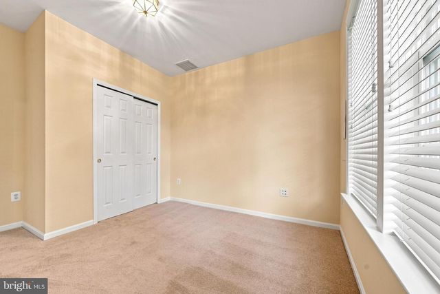 810 SYDNEY TER NE, Leesburg, VA 20176