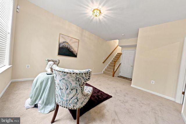 810 SYDNEY TER NE, Leesburg, VA 20176