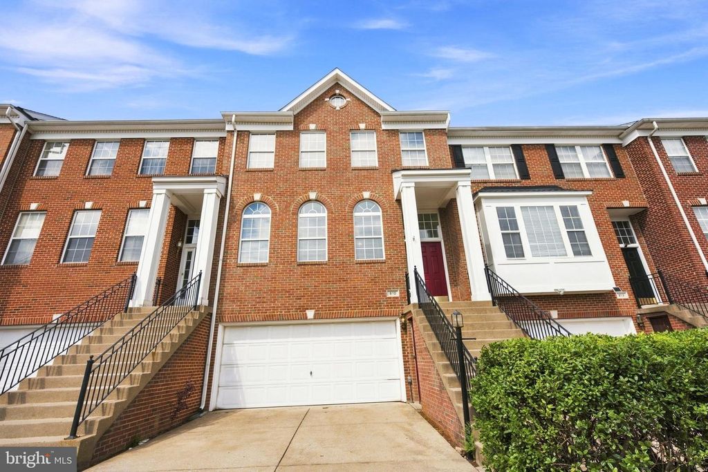810 SYDNEY TER NE, Leesburg, VA 20176