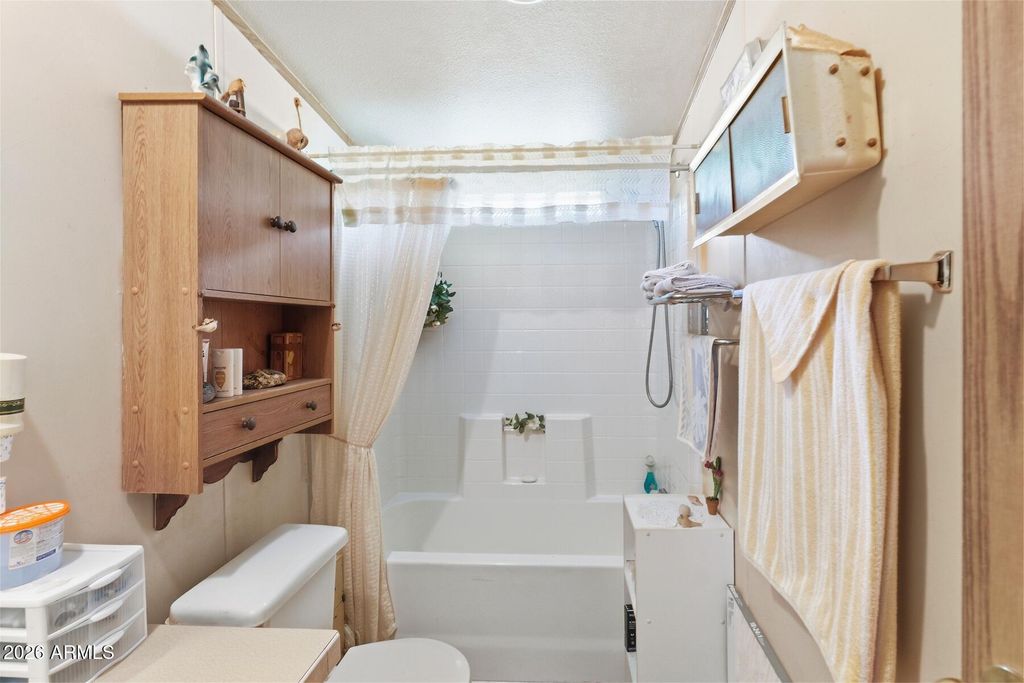 Image 11 of property listing at 4260 S BODIE Court, Sierra Vista, AZ 85650