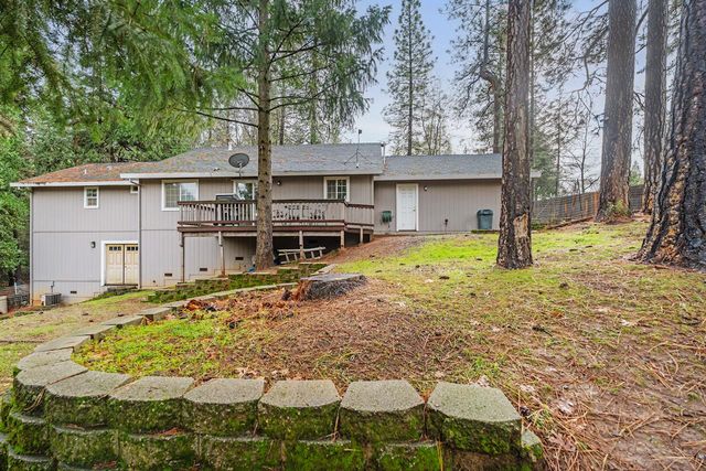 6390 Red Robin Rd, Placerville, CA 95667