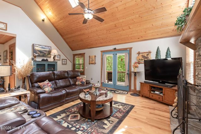1070 Burger Road, Murphy, NC 28906
