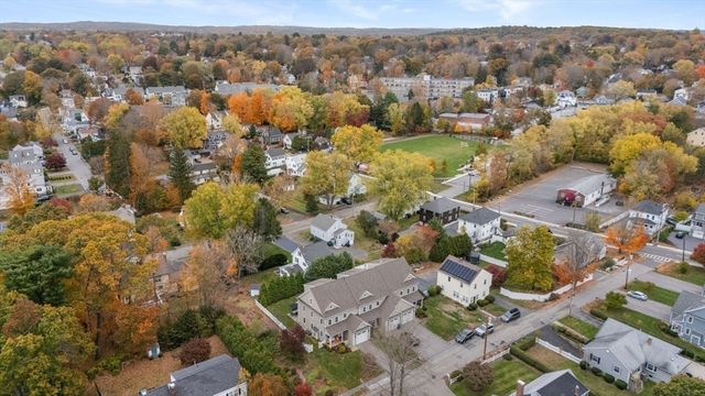 9 Bellevue Rd 9, Natick, MA 01760