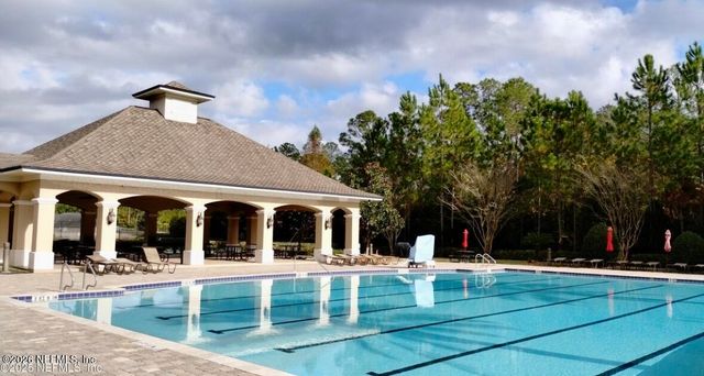 75008 MORNING GLEN Court, Yulee, FL 32097