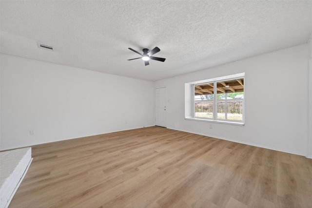 3111 Scotch Moss Lane, La Porte, TX 77571