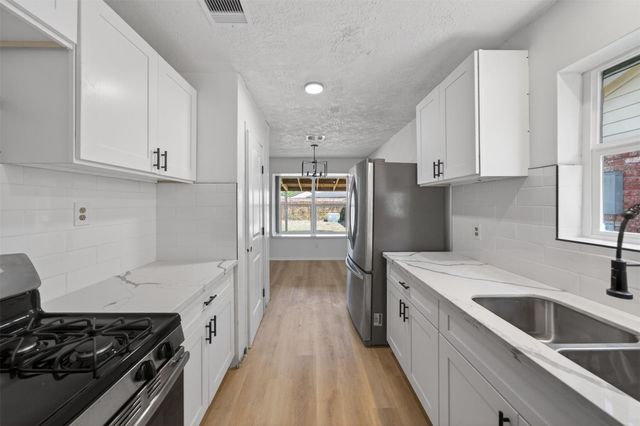 3111 Scotch Moss Lane, La Porte, TX 77571