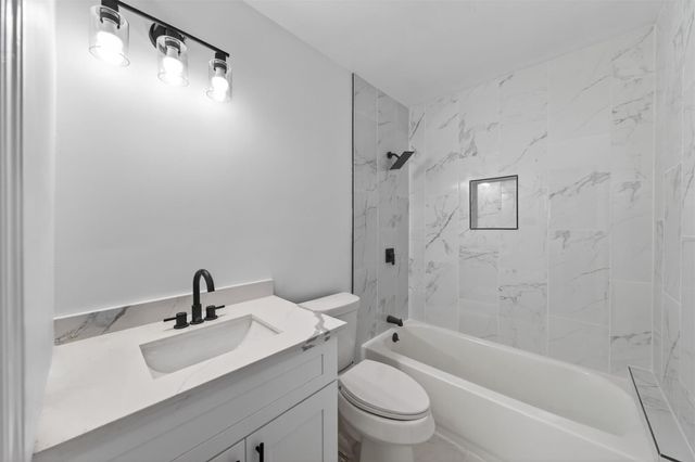 3111 Scotch Moss Lane, La Porte, TX 77571