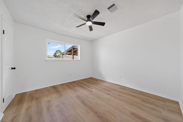 3111 Scotch Moss Lane, La Porte, TX 77571