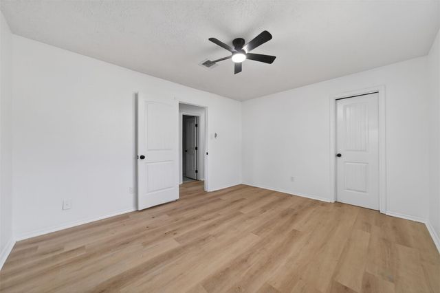 3111 Scotch Moss Lane, La Porte, TX 77571