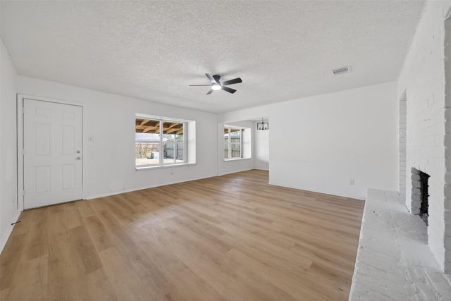 3111 Scotch Moss Lane, La Porte, TX 77571