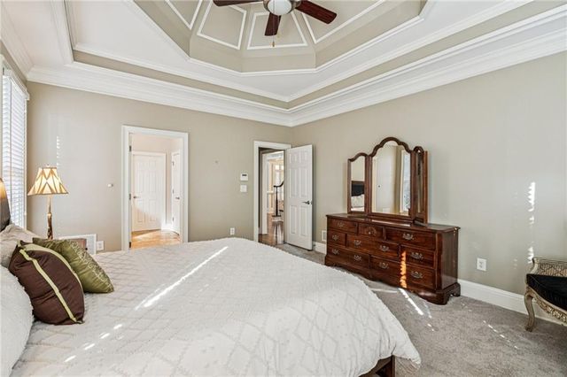 8160 Willow Point, Gainesville, GA 30506