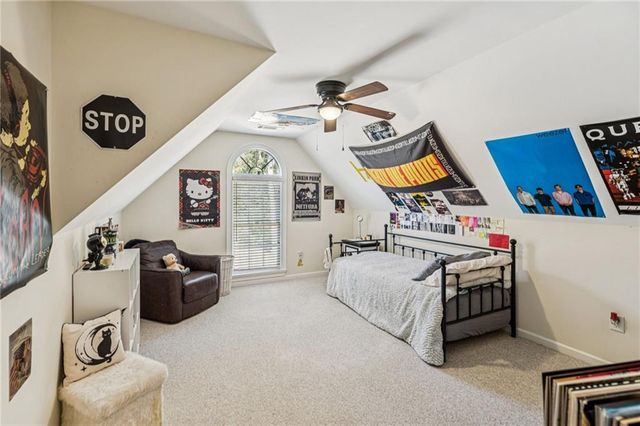 8160 Willow Point, Gainesville, GA 30506