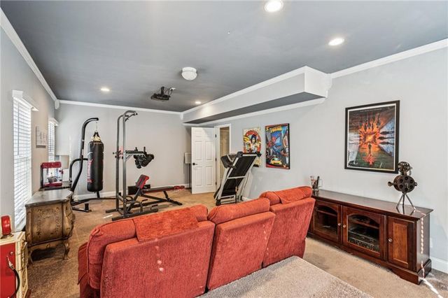 8160 Willow Point, Gainesville, GA 30506