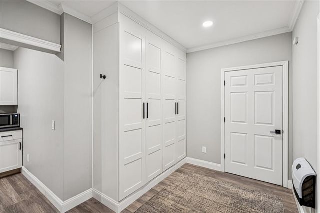 8160 Willow Point, Gainesville, GA 30506