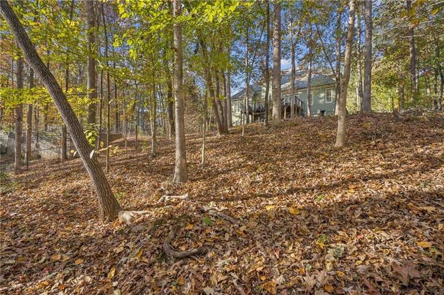 8160 Willow Point, Gainesville, GA 30506