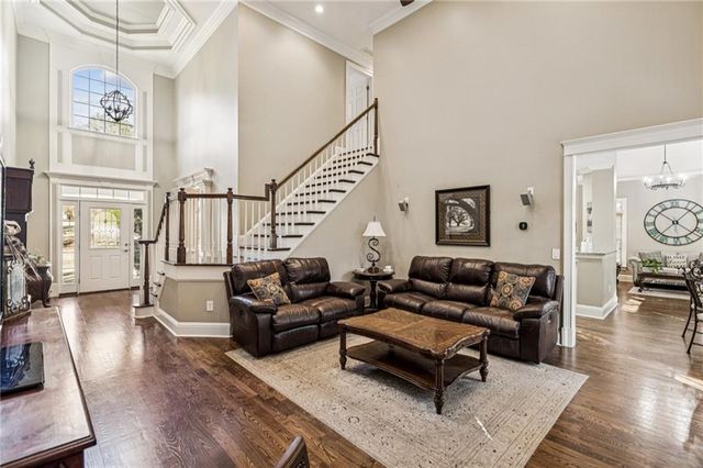 8160 Willow Point, Gainesville, GA 30506