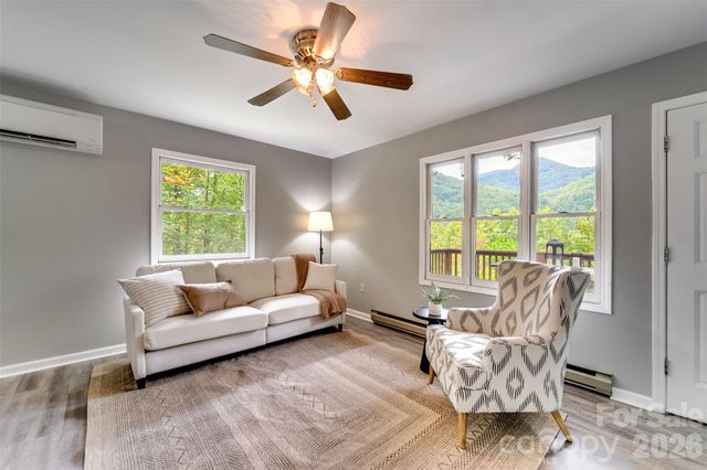 365 Duckback Trail, Whittier, NC 28789