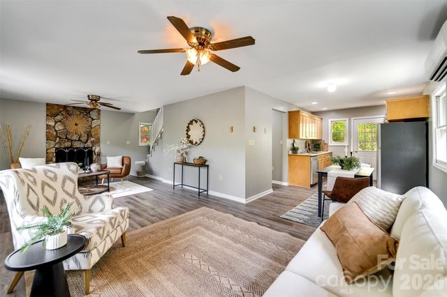 365 Duckback Trail, Whittier, NC 28789