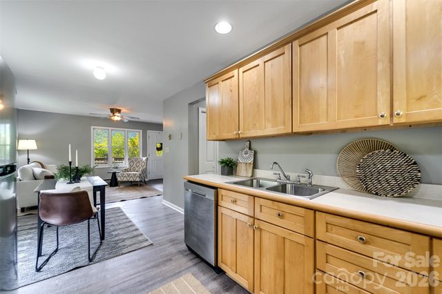 365 Duckback Trail, Whittier, NC 28789