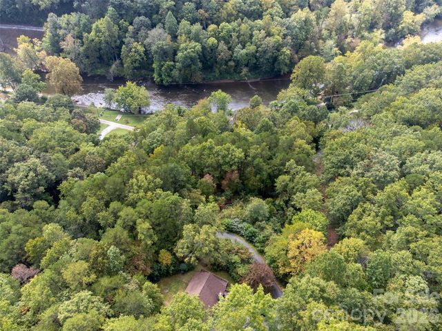 365 Duckback Trail, Whittier, NC 28789