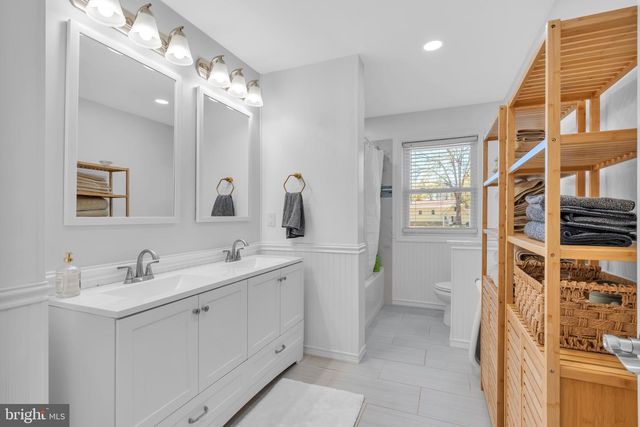 1346 CORKERY LN, Williamstown, NJ 08094
