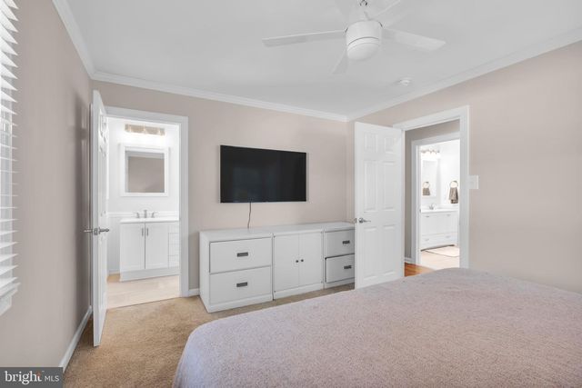 1346 CORKERY LN, Williamstown, NJ 08094