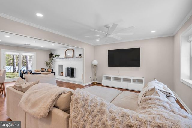 1346 CORKERY LN, Williamstown, NJ 08094