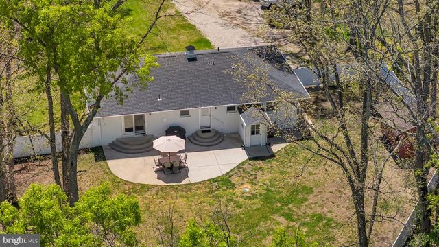 1346 CORKERY LN, Williamstown, NJ 08094
