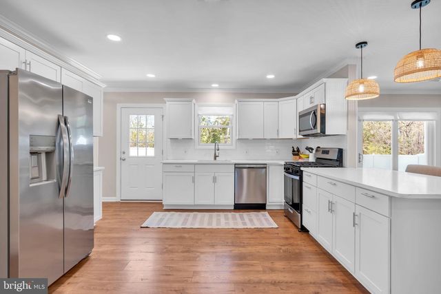 1346 CORKERY LN, Williamstown, NJ 08094