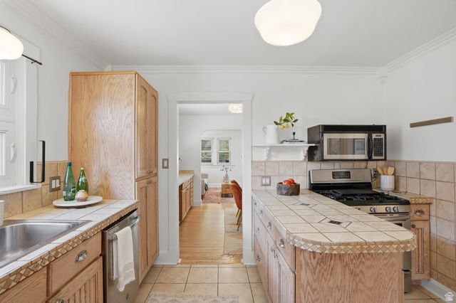 1434 E RAMONA AVE, Salt Lake City, UT 84105
