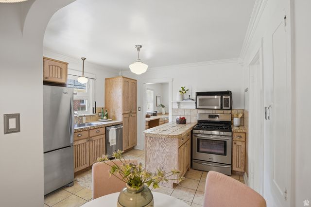 1434 E RAMONA AVE, Salt Lake City, UT 84105